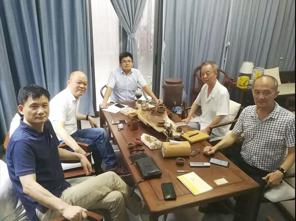協(xié)會(huì)謝誠杰副秘書長一行回訪第三屆國際物流創(chuàng)新合作活動(dòng)參展商廣東同城優(yōu)服新能源有限公司2.jpg